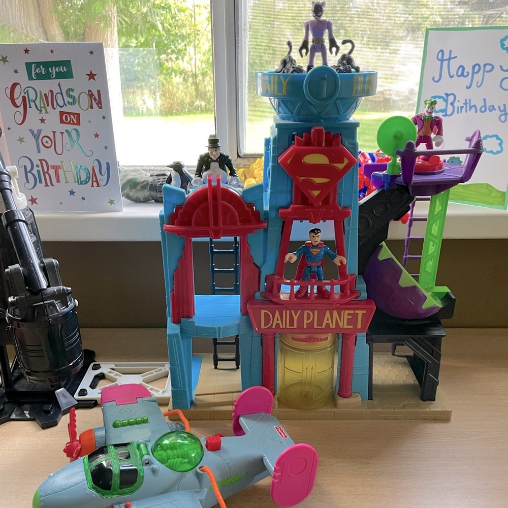 Fisher price Imaginext lot